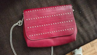 Bolso de mano Sfera rojo con tachuelas