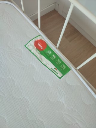 Cama 90x190, colchón y ropa de cama