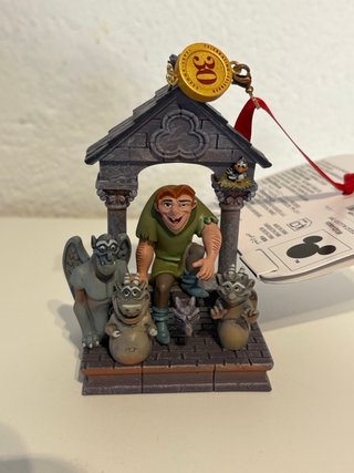 Ornamento Navidad El Jorobado de Notre Dame