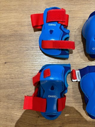 Patines infantiles Oxelo con protecciones y bolso
