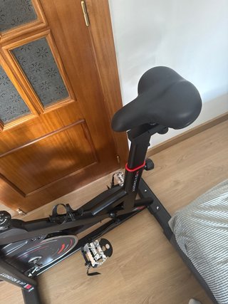 Bicicleta Estática Movement Sin usar
