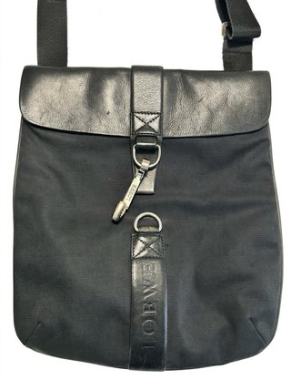 Bolso Loewe Messenger vintage.