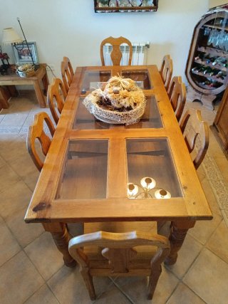 Mesa Rústica Mexicana con 8 Sillas