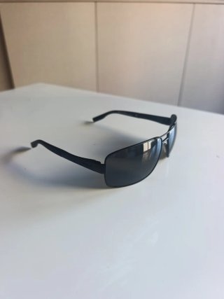 Gafas de sol Boss negras y grises