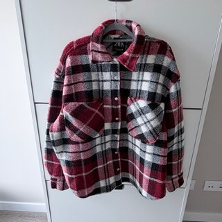 Chaqueta Zara cuadros oversize S.