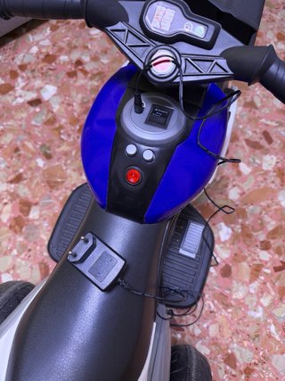 Moto Eléctrica Infantil Azul y Negra