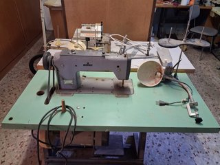 2 Máquinas de coser industrial