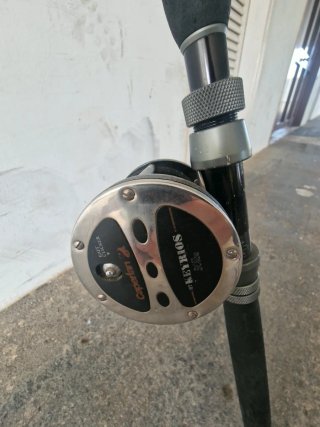 Carrete de pesca Caperlan 4.2:1