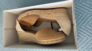 Alpargatas con cuña beige