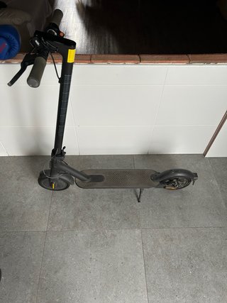 Patinete Eléctrico Xiaomi Mi Electric Scooter 1S