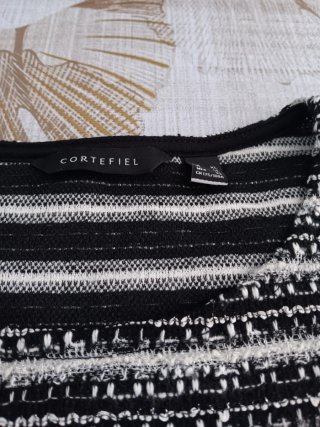Lote de ropa Pantalón, jersey y camisetas