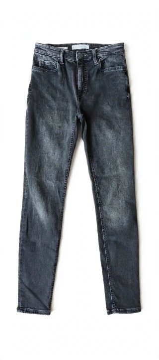 Pantalón vaquero color gris