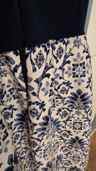 Vestido de fiesta negro y azul