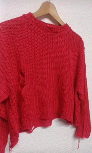 Jersey Bershka Roto Fuscia Talla M/L