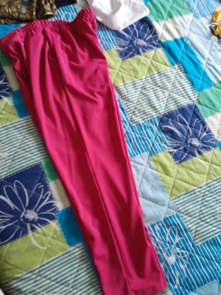 Pantaloni donna rosa