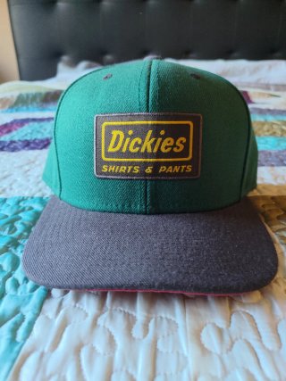 Gorra Dickies Verde y Negra