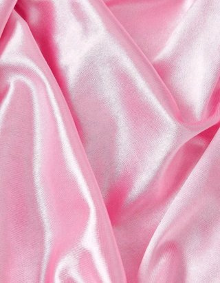 Vestido Elegante Rosa con Detalle de Flor