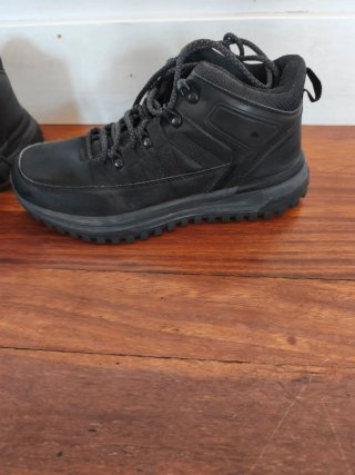 Botas de hombre talla 39