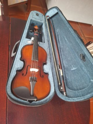 Violín para niño con estuche y arco