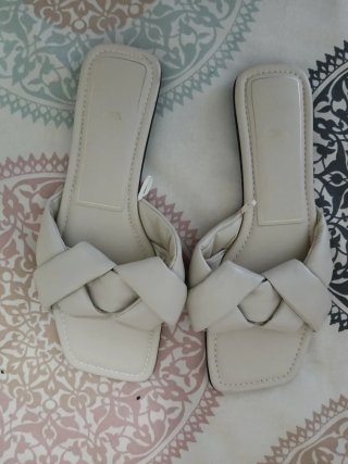 Sandalias Zara Beige Piel Trenzada