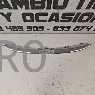 MOLDURA CENTRAL PARACHOQUE DELANTERO PEUGEOT 607