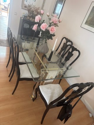 Juego de Mesa y 6 Sillas con Cristal