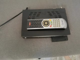 Decodificador Qviart con mando