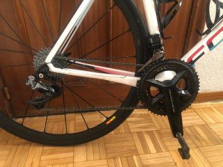 Bicicleta de Carretera Focus Izalco Max Carbono