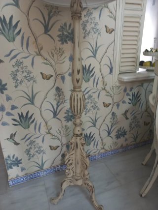 Lámpara de pie estilo Shabby Chic