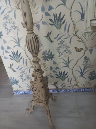 Lámpara de pie estilo Shabby Chic