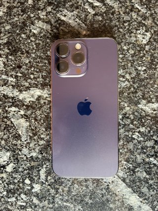 iPhone 14 Pro Max Como nuevo Salud de bateria 84%