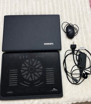 Portátil ordenador Lenovo Negro con Accesorios