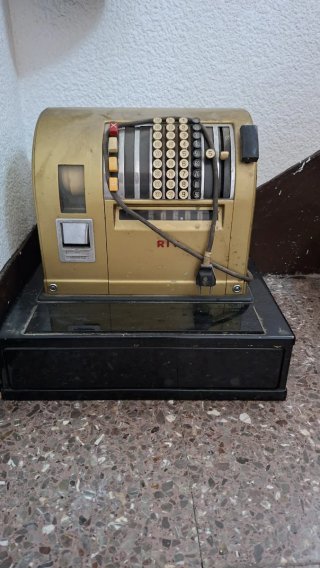 Caja Registradora Antigua