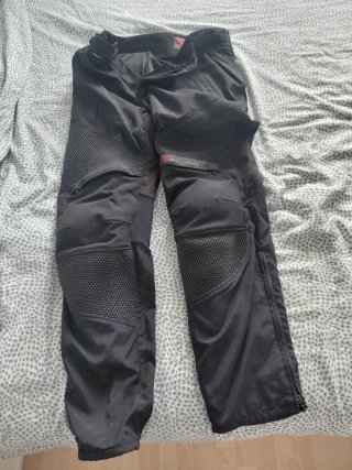 Conjunto de Moto Dainese Verano color negro