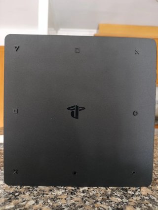 Consola PlayStation 4 (PS4) Slim Nera