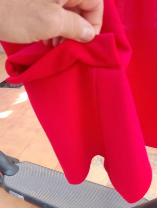 Chaqueta Roja Media Manga Talla S/M