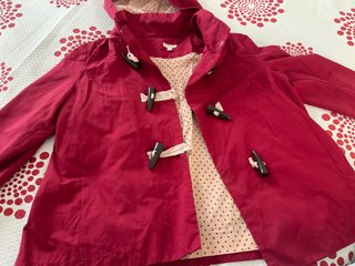 Chubasquero niña rojo con forro lunares talla 14