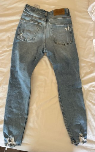 Vaqueros Largos Azules con Desgastados