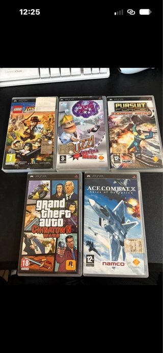 Lotto 12 Giochi PSP