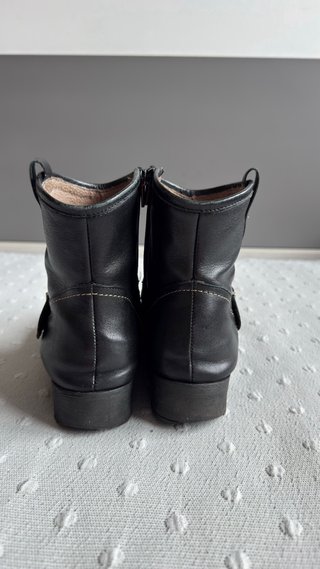 Botines Biker Negros con Hebilla Talla 37