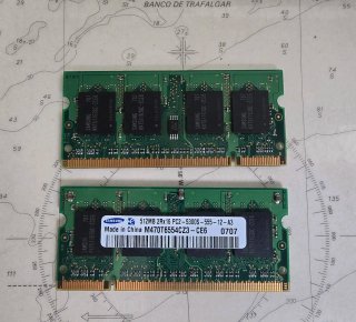 2 moduli RAM portatili Samsung 512MB DDR2
