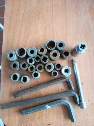 Set de herramientas manuales antiguo