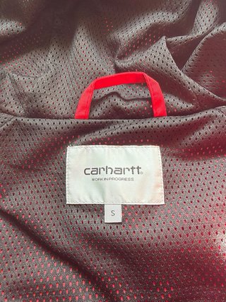 Chaqueta Carhartt Roja