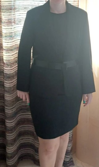 Traje de chaqueta, falda y chaleco