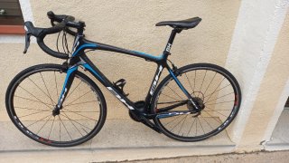 Bicicleta carretera BH Prisma