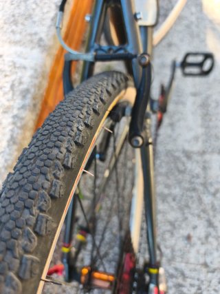 Bicicleta Raleigh Híbrida trekking Ruedas 700