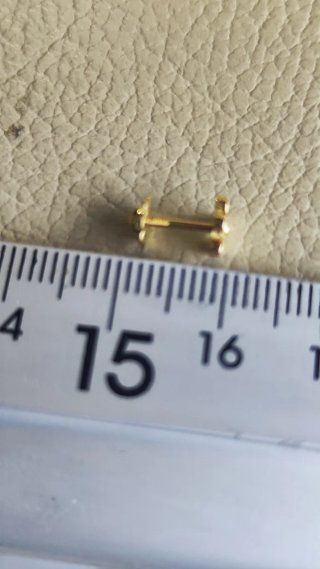 Pendientes bebé flor oro nuevos