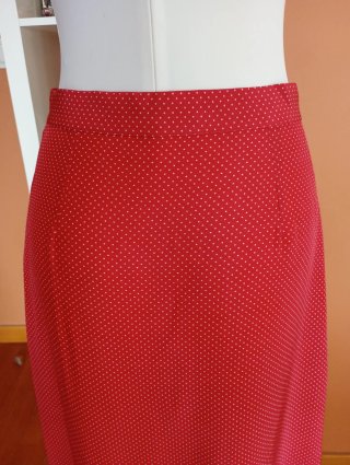 Falda larga roja de Mango