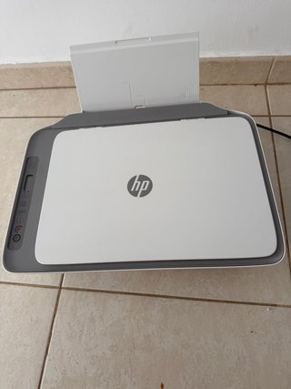 Impresora HP DeskJet 2720e