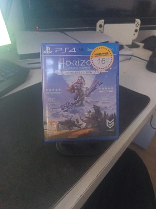 Horizon Zero Dawn Complete Edition PS4
